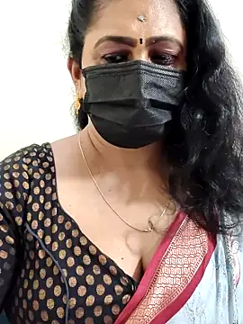 Snapshot of Sweetie_swetha37 chatting on February 5, 2026, 9:16 am Sweetie swetha37 online show from February 5, 2026, 9:16 am