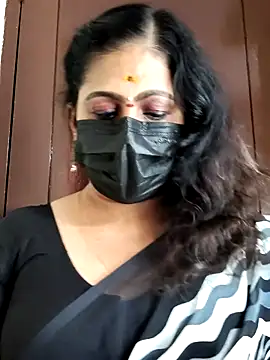 Sweetie swetha37 online show from October 14, 2025, 7:20 am