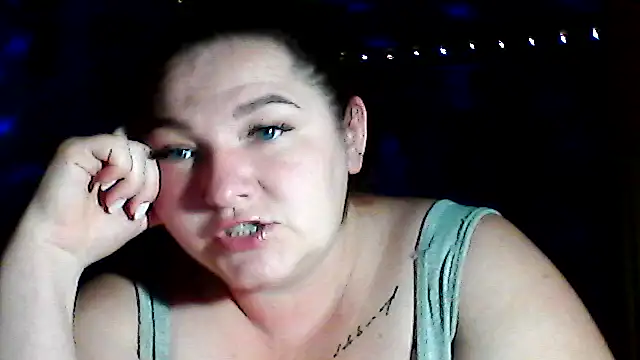 AngelQSky online show from December 1, 2025, 8:21 pm