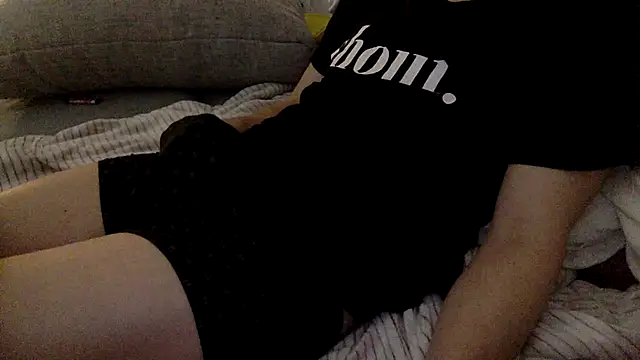 Breezydicksn online show from November 5, 2025, 5:16 pm