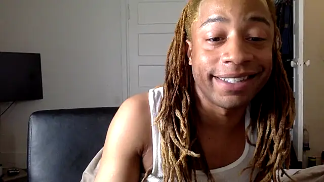 Diodre Benyoon online show from March 24, 2026, 5:51 am