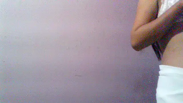 Snapshot of ANNU_484 chatting on October 17, 2025, 6:28 am ANNU 484 online show from October 17, 2025, 6:28 am