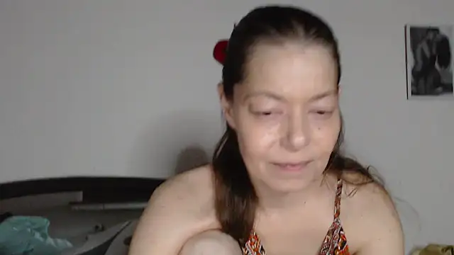 Snapshot of SexySarah177 chatting on March 20, 2026, 9:05 pm SexySarah177 online show from March 20, 2026, 9:05 pm