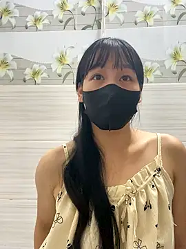 Snapshot of Meowwn chatting on October 28, 2025, 5:23 pm Meowwn online show from October 28, 2025, 5:23 pm