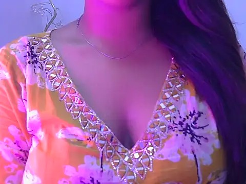 Snapshot of hottymoody chatting on September 19, 2025, 8:07 am hottymoody online show from September 19, 2025, 8:07 am