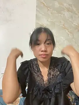 Snapshot of QueenLink chatting on September 25, 2025, 5:41 pm QueenLink online show from September 25, 2025, 5:41 pm