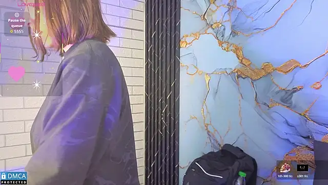 nena cupcake  online show from December 18, 2025, 11:25 am