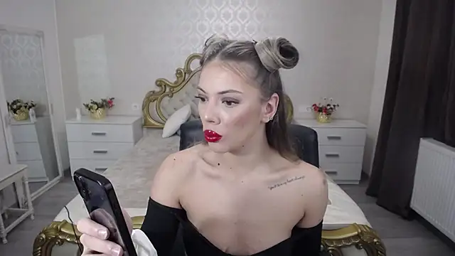 AmberTop online show from February 9, 2026, 12:47 pm