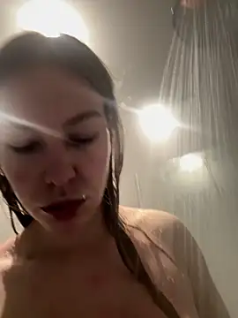 Chloemillerrxx online show from January 6, 2026, 8:46 pm