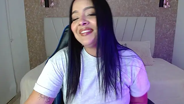 Amaranta carey online show from November 27, 2025, 11:27 pm