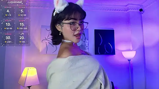 Zoe wang online show from September 12, 2025, 3:50 am