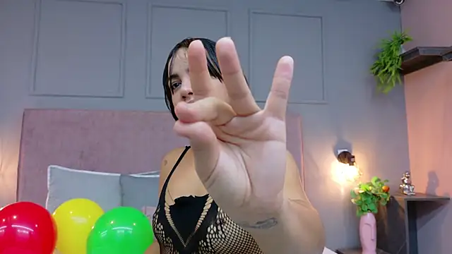 Snapshot of Camila_Hill_ chatting on October 4, 2025, 4:08 pm Camila Hill online show from October 4, 2025, 4:08 pm