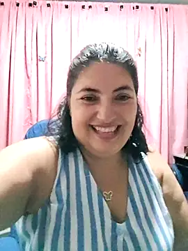 lina maria99 online show from December 16, 2025, 11:42 pm