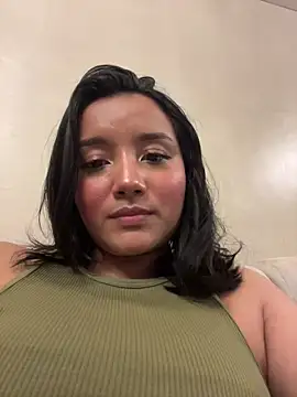 HannahMontgomery online show from November 7, 2025, 4:50 am