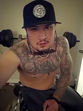 realdeep559 online show from October 28, 2025, 2:01 am