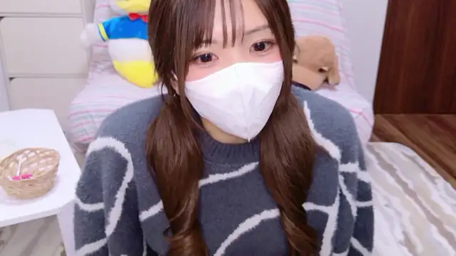 Snapshot of -EdisonThomas- chatting on October 31, 2025, 4:47 pm -EdisonThomas- online show from October 31, 2025, 4:47 pm