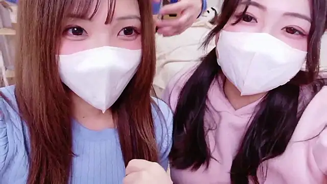 Snapshot of -EdisonThomas- chatting on October 12, 2025, 12:06 pm -EdisonThomas- online show from October 12, 2025, 12:06 pm