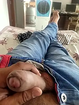 Desiandaj online show from April 17, 2026, 6:49 am