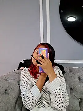 Aria Joness  online show from November 12, 2025, 12:20 pm