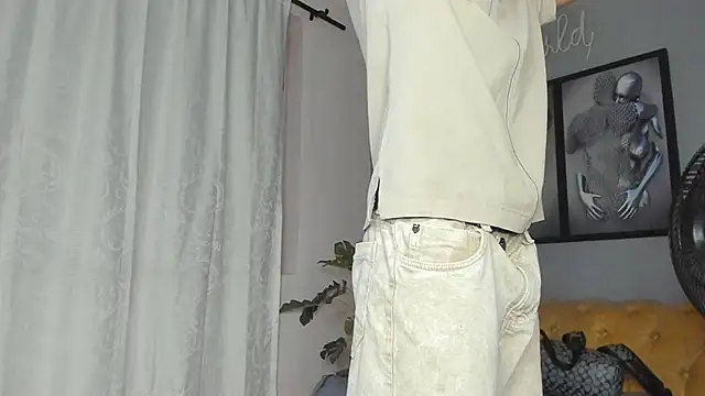 camillo virgil online show from December 15, 2025, 11:16 am