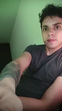 Snapshot of yourfavoriteboy__ chatting on January 10, 2026, 12:50 am yourfavoriteboy online show from January 10, 2026, 12:50 am