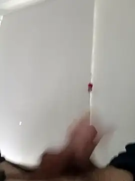 Snapshot of DannySastre91 chatting on November 2, 2025, 7:13 am DannySastre91 online show from November 2, 2025, 7:13 am