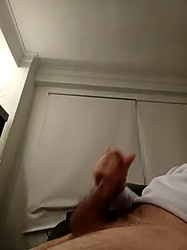 Snapshot of DannySastre91 chatting on November 26, 2025, 6:57 am DannySastre91 online show from November 26, 2025, 6:57 am