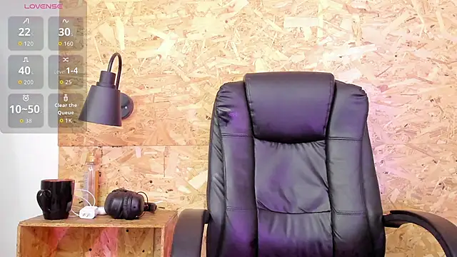 santiblack7 online show from January 10, 2026, 3:13 am