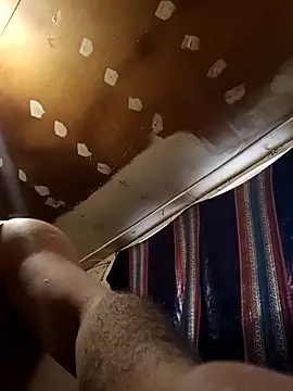 lucho2328 online show from October 27, 2025, 10:33 pm