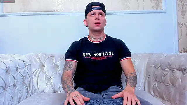 Scott Clark online show from November 1, 2025, 11:26 am