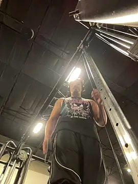 mrredcorn online show from April 15, 2026, 7:58 pm