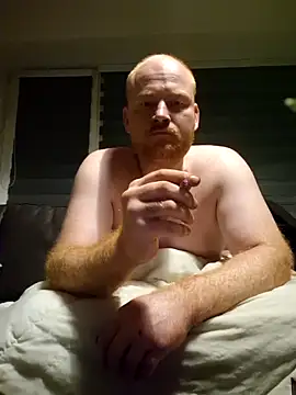 svenni2525 online show from October 8, 2025, 5:57 pm