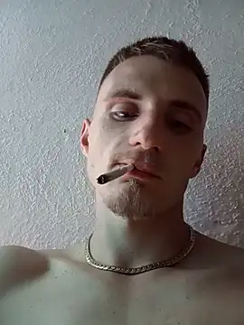 AdrianZuzz online show from June 21, 2026, 1:28 pm