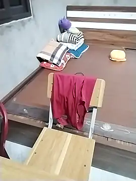 Mie rose online show from April 17, 2026, 12:57 am