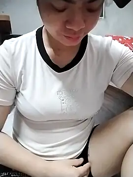 Mie rose online show from April 10, 2026, 12:56 pm