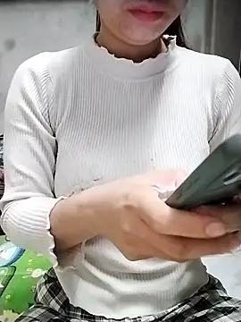 Snapshot of Mie_rose chatting on January 11, 2026, 10:38 pm Mie rose online show from January 11, 2026, 10:38 pm