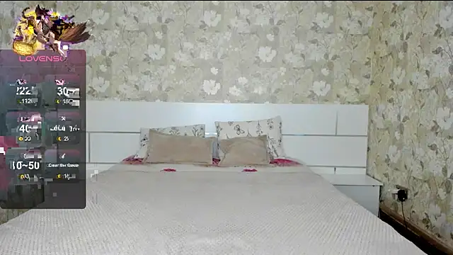 mishapallmer online show from November 11, 2025, 8:20 am