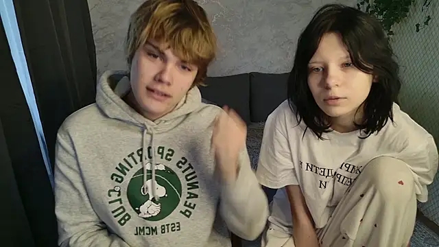 Bonnie And C1yde online show from March 10, 2026, 5:22 am