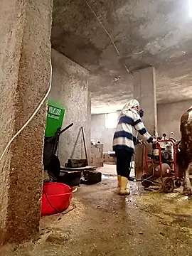 ezgi2545 online show from March 6, 2026, 7:25 am