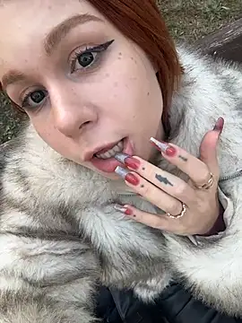 RosieSecret online show from November 17, 2025, 8:07 am