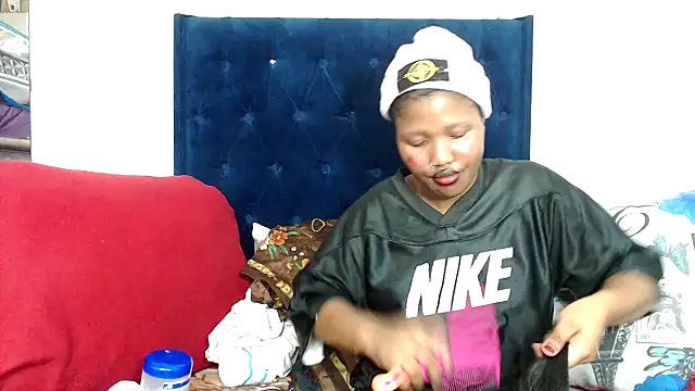 Snapshot of BUNNYCHOWX28 chatting on February 1, 2026, 7:45 pm BUNNYCHOWX28 online show from February 1, 2026, 7:45 pm