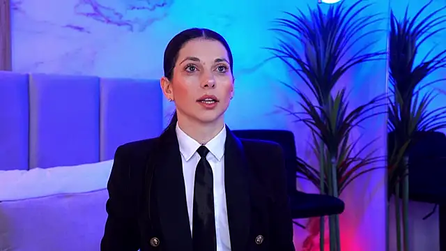 EllyLynn online show from March 26, 2026, 7:23 pm