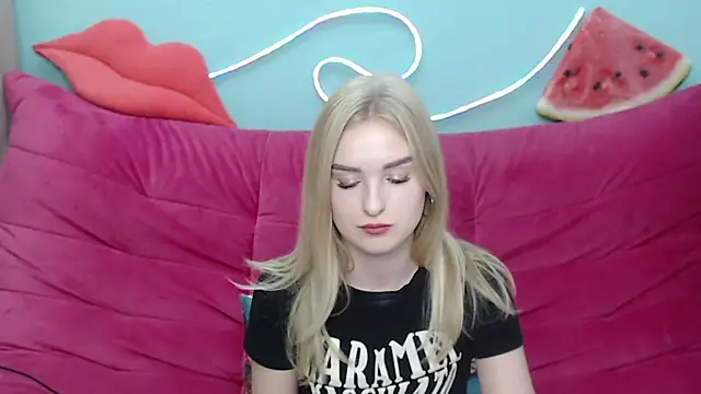 SofySofty online show from November 7, 2025, 5:56 am