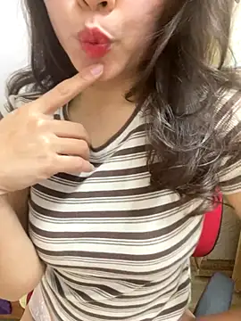 Snapshot of anna_sexy69 chatting on December 15, 2025, 6:19 am anna sexy69 online show from December 15, 2025, 6:19 am