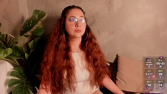 Snapshot of Nicolle_Evanss_ chatting on November 19, 2025, 5:07 am Nicolle Evanss online show from November 19, 2025, 5:07 am