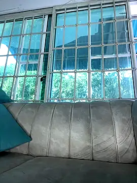 SophieD online show from November 16, 2025, 11:59 am