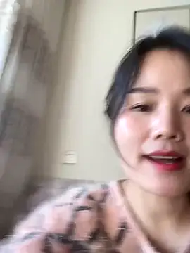 Mier-cn online show from December 5, 2025, 6:45 am