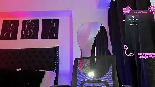 scarlet106 online show from January 5, 2026, 10:02 pm