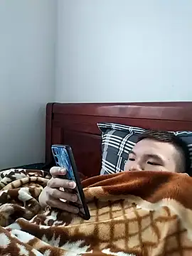 Snapshot of zaLo_o79244o625 chatting on November 4, 2025, 4:16 am zaLo o79244o625 online show from November 4, 2025, 4:16 am