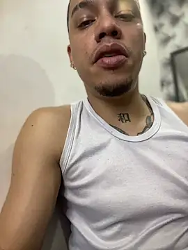 AlphaMasterXxx online show from November 23, 2025, 10:47 am